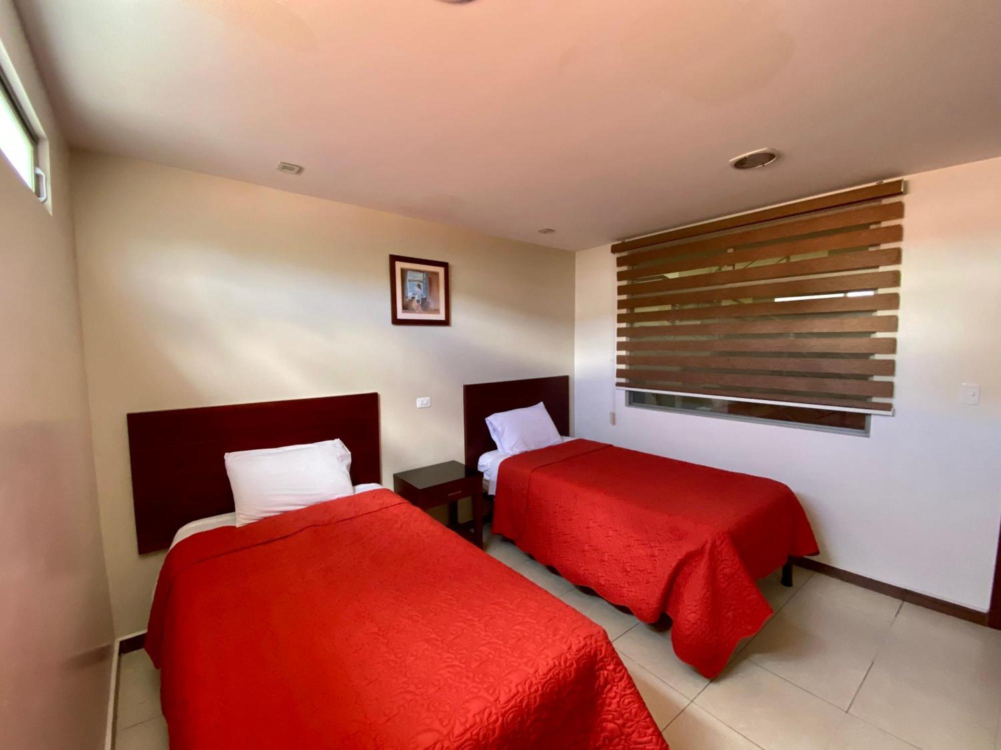 Hotel Carrion Loja Szoba fotó