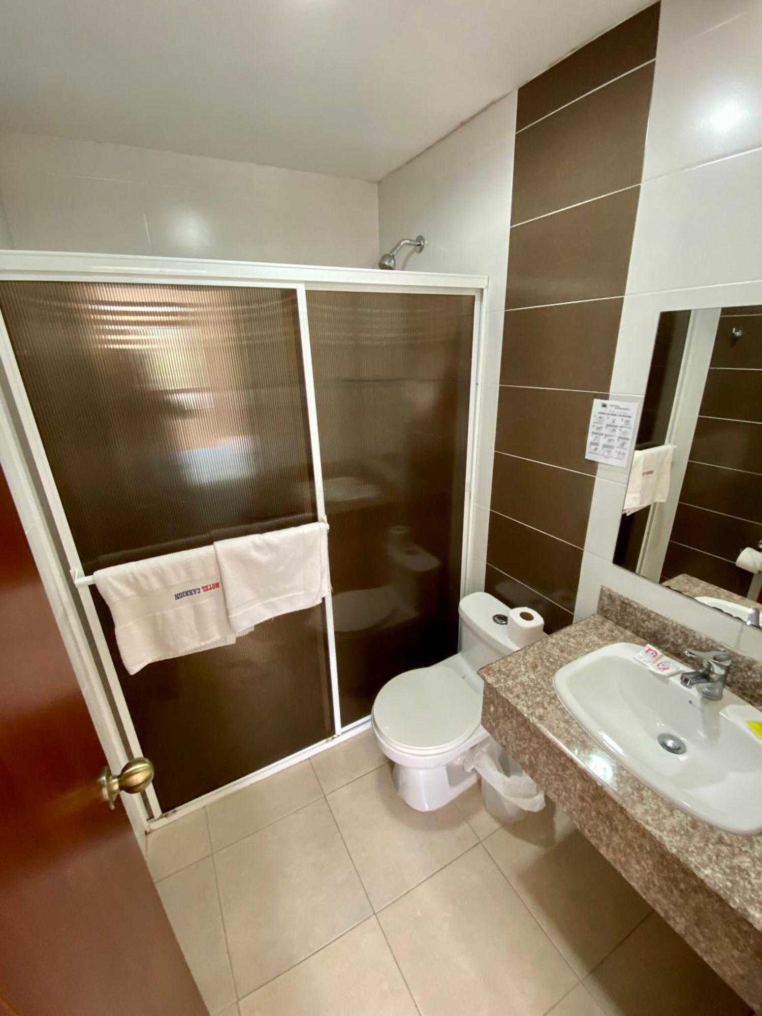 Hotel Carrion Loja Szoba fotó