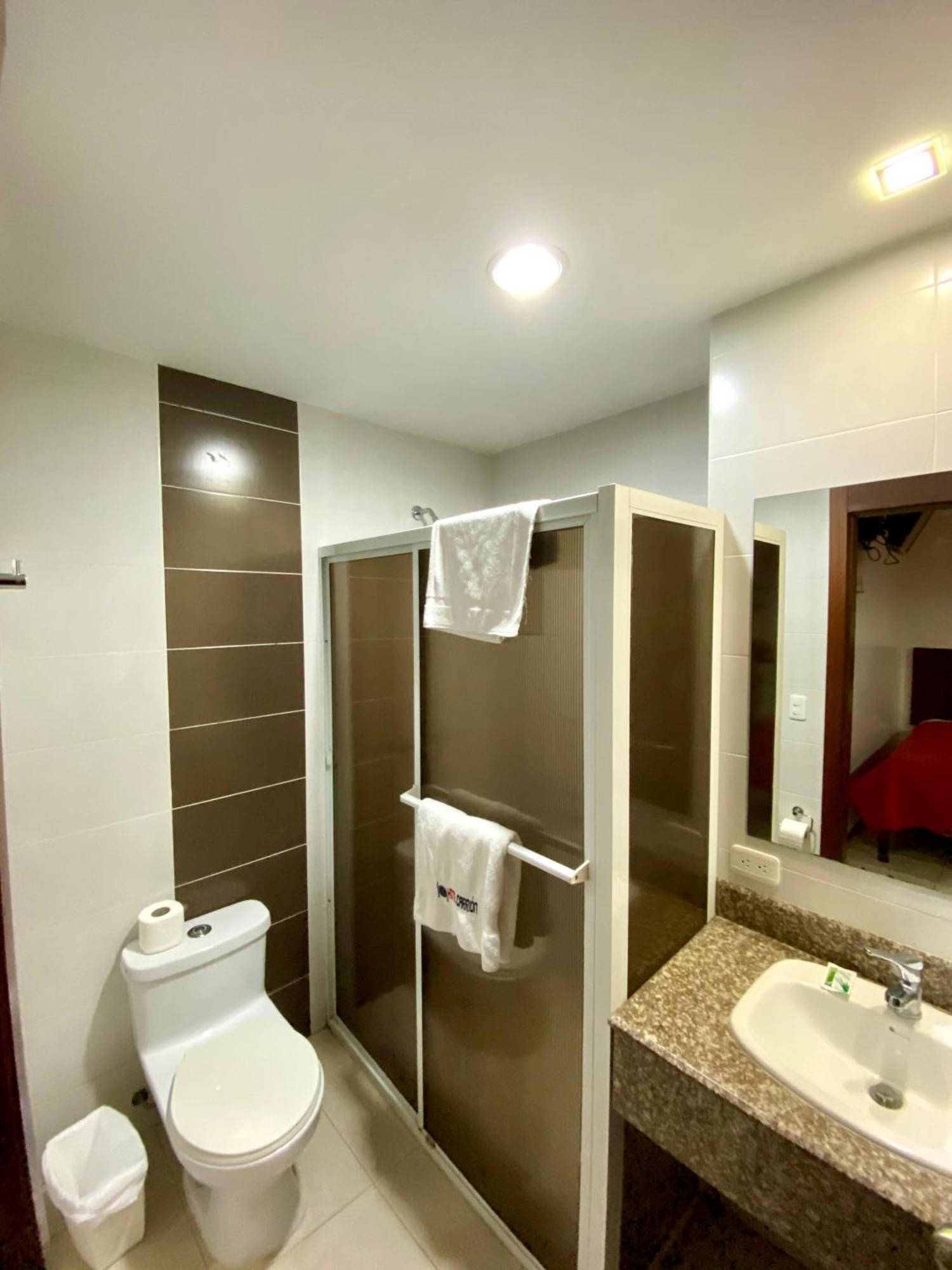 Hotel Carrion Loja Szoba fotó