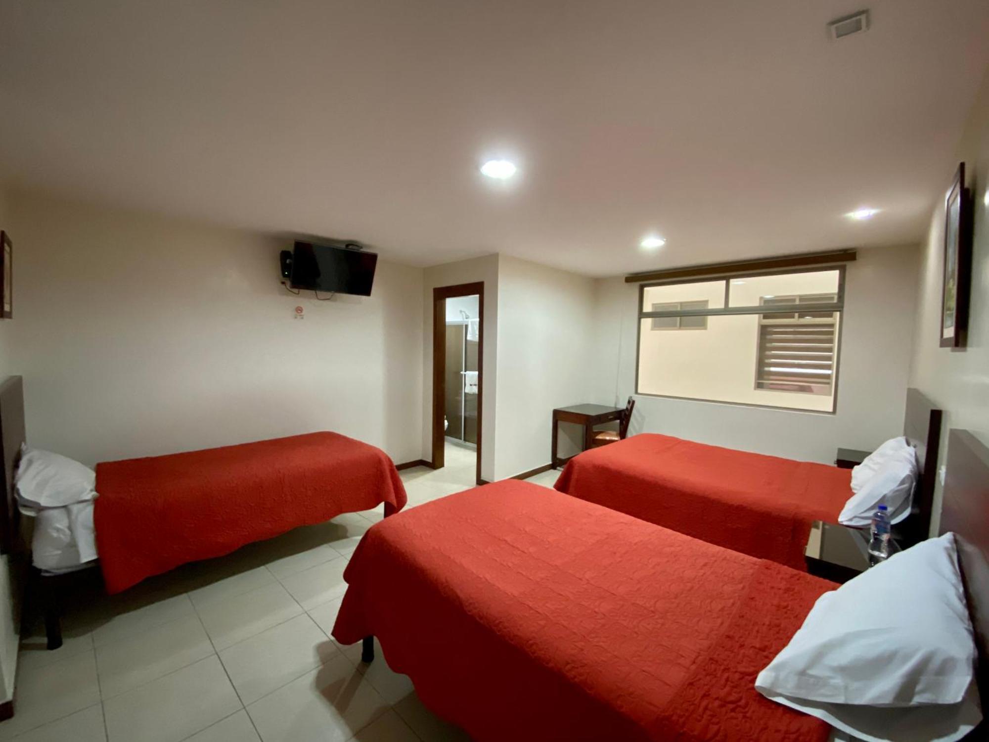 Hotel Carrion Loja Szoba fotó